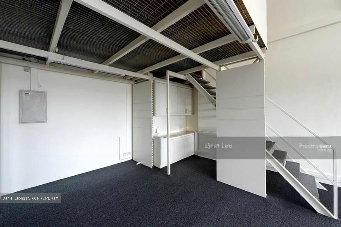 Biztech Centre (D14), Factory #553470501